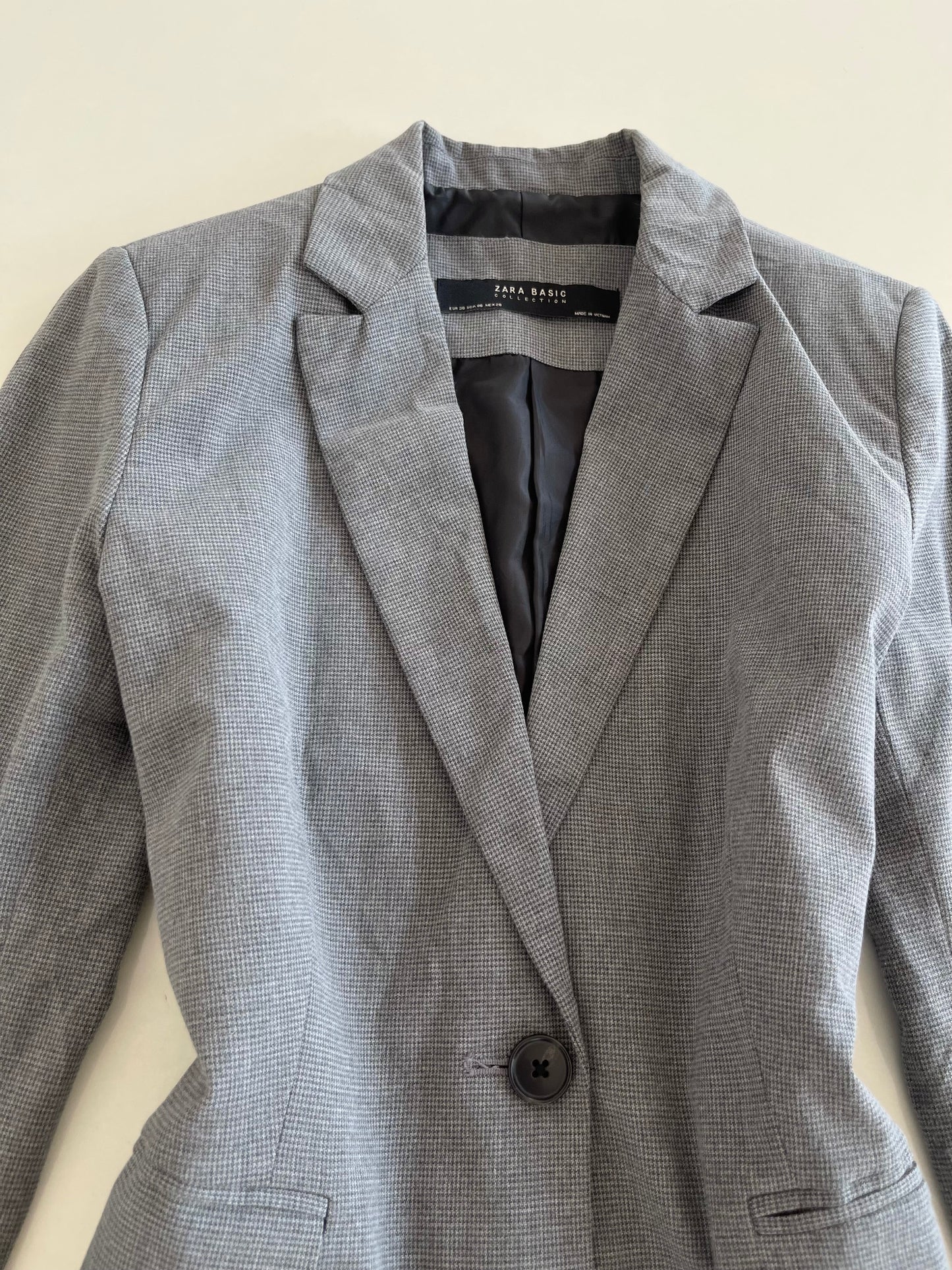 Zara Blazer-Bust 36