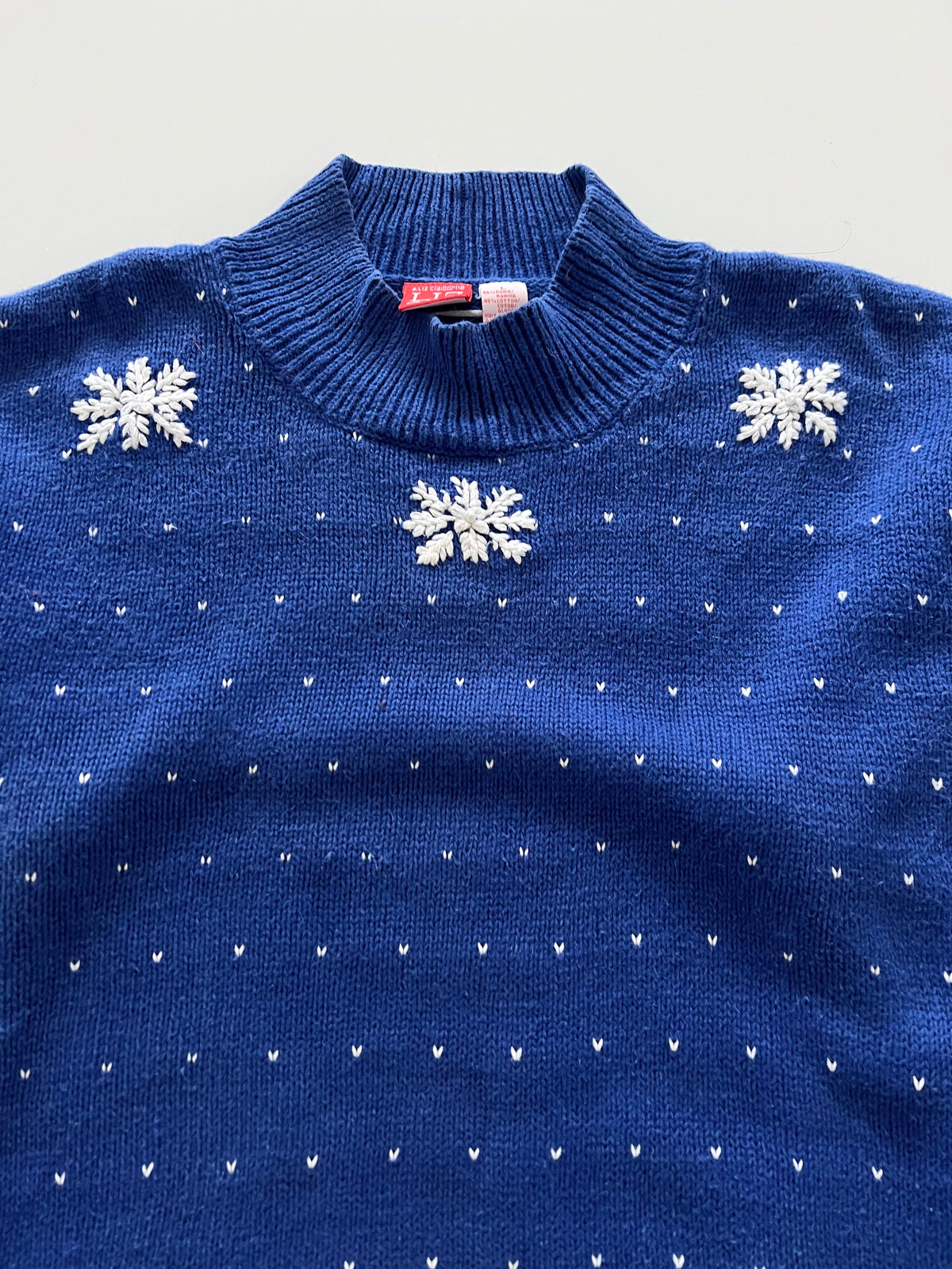 Liz&Co Embroidered Christmas Sweater-Bust 52