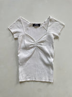 Load image into Gallery viewer, Bershka Top-Bust 26 to 30
