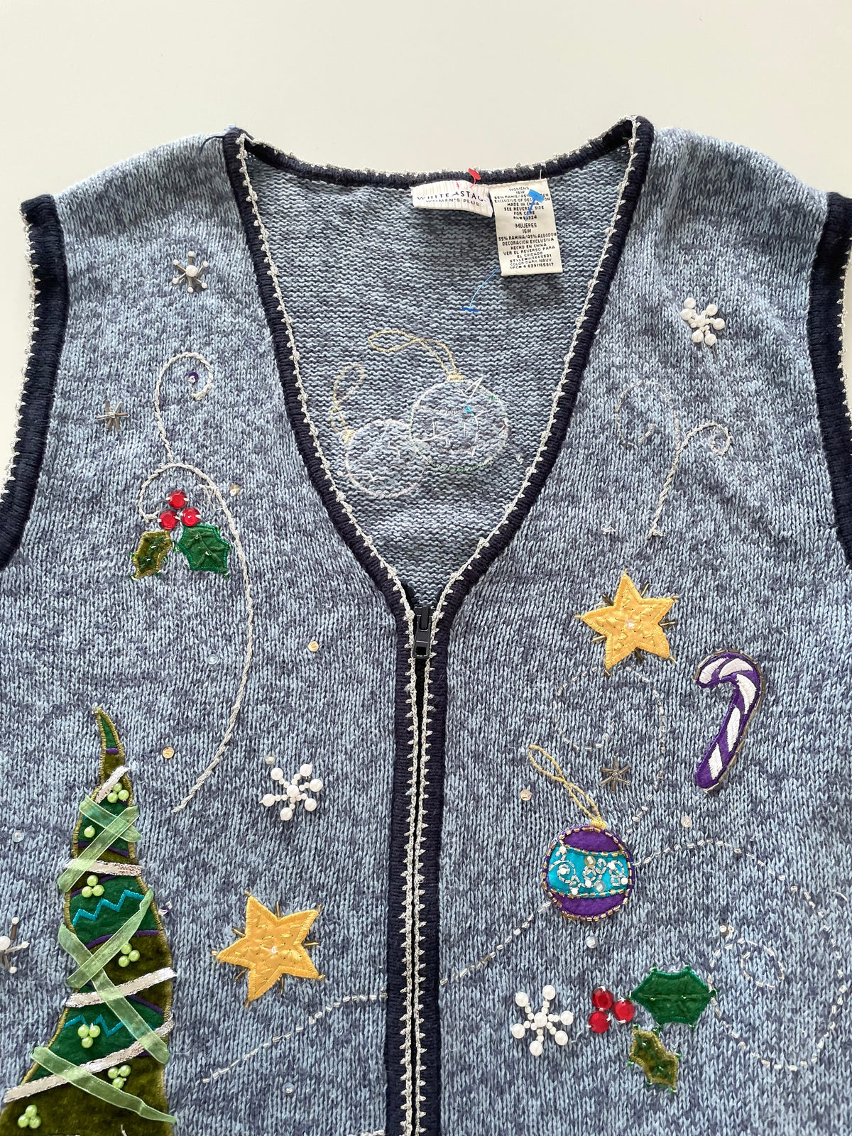 White Stag Christmas Embroidered Vest Sweater-Bust 50