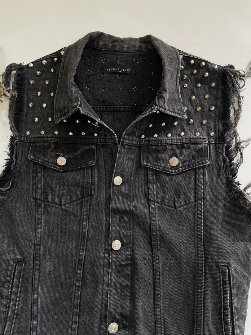 Denim Vest-Bust 38