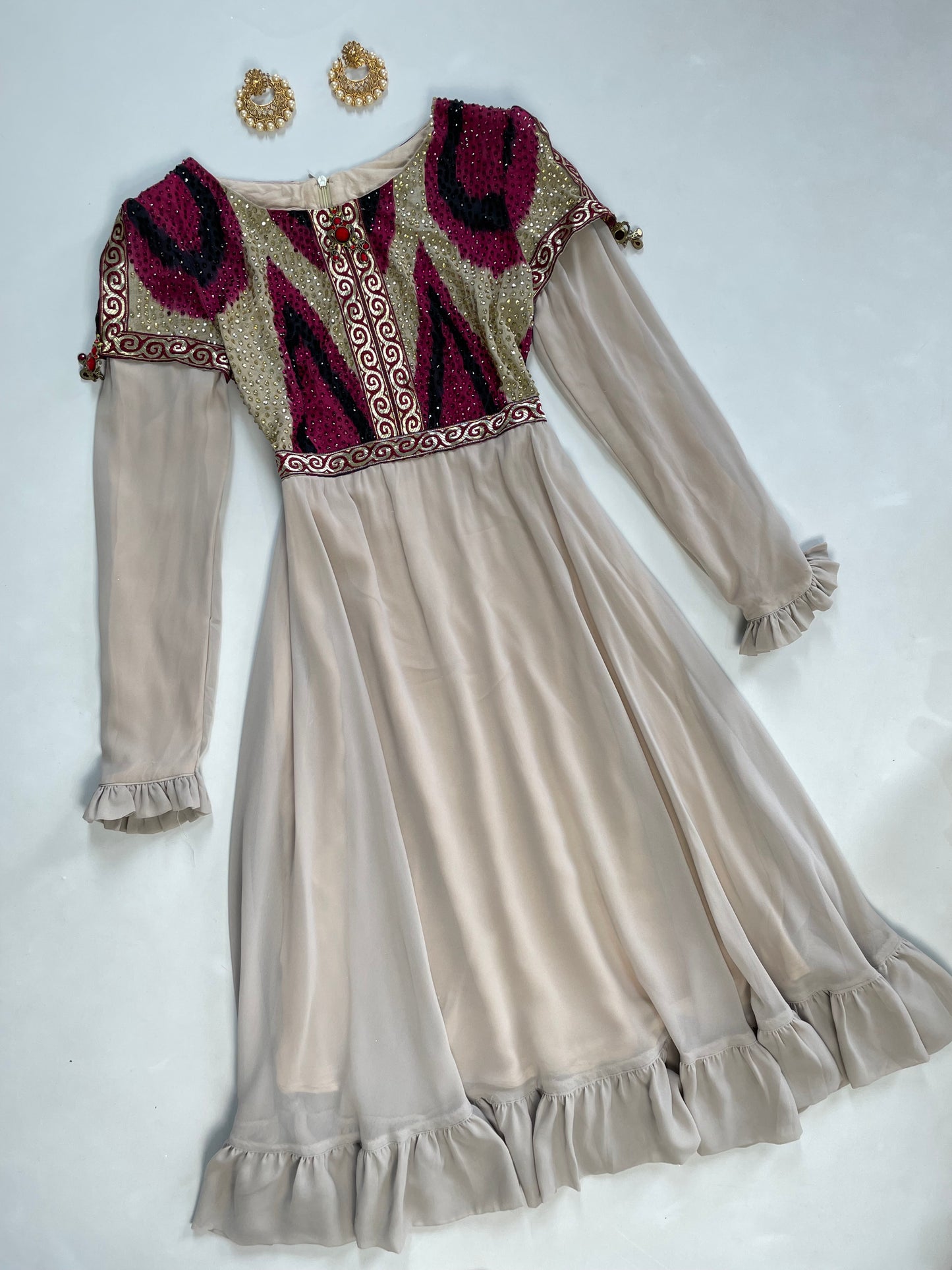 Kurti-Bust 32