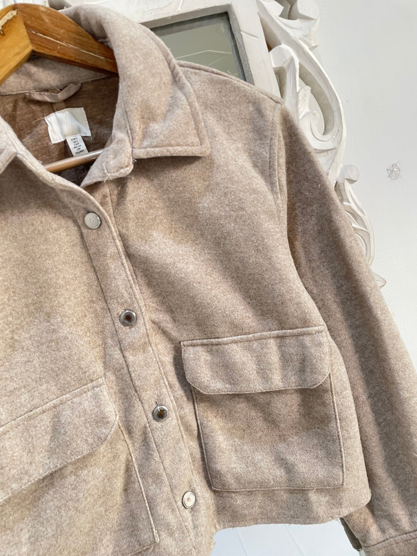 H&M Super Thick Shacket-Chest 38