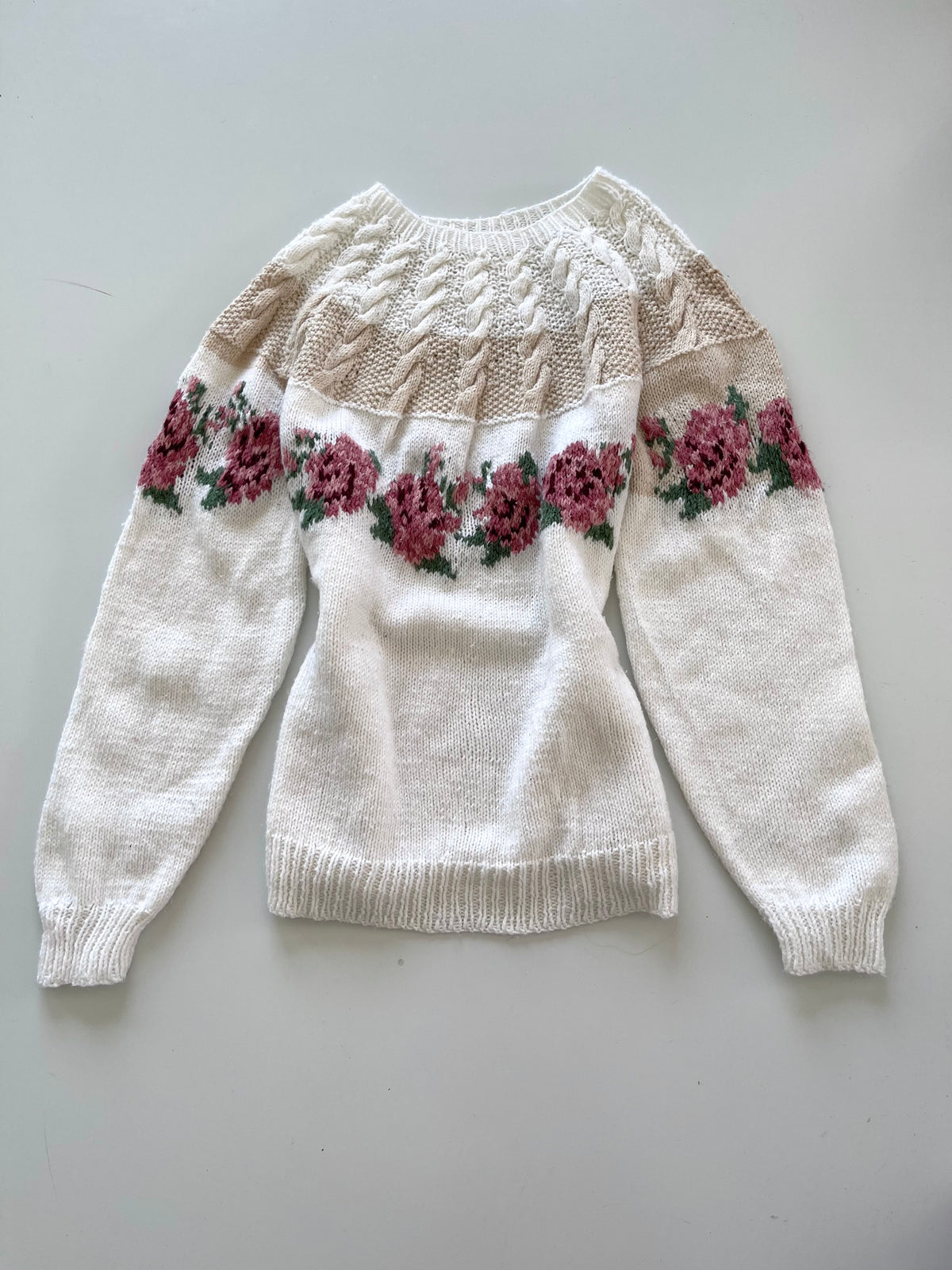 Vintage Embroidered Sweater-Bust 44