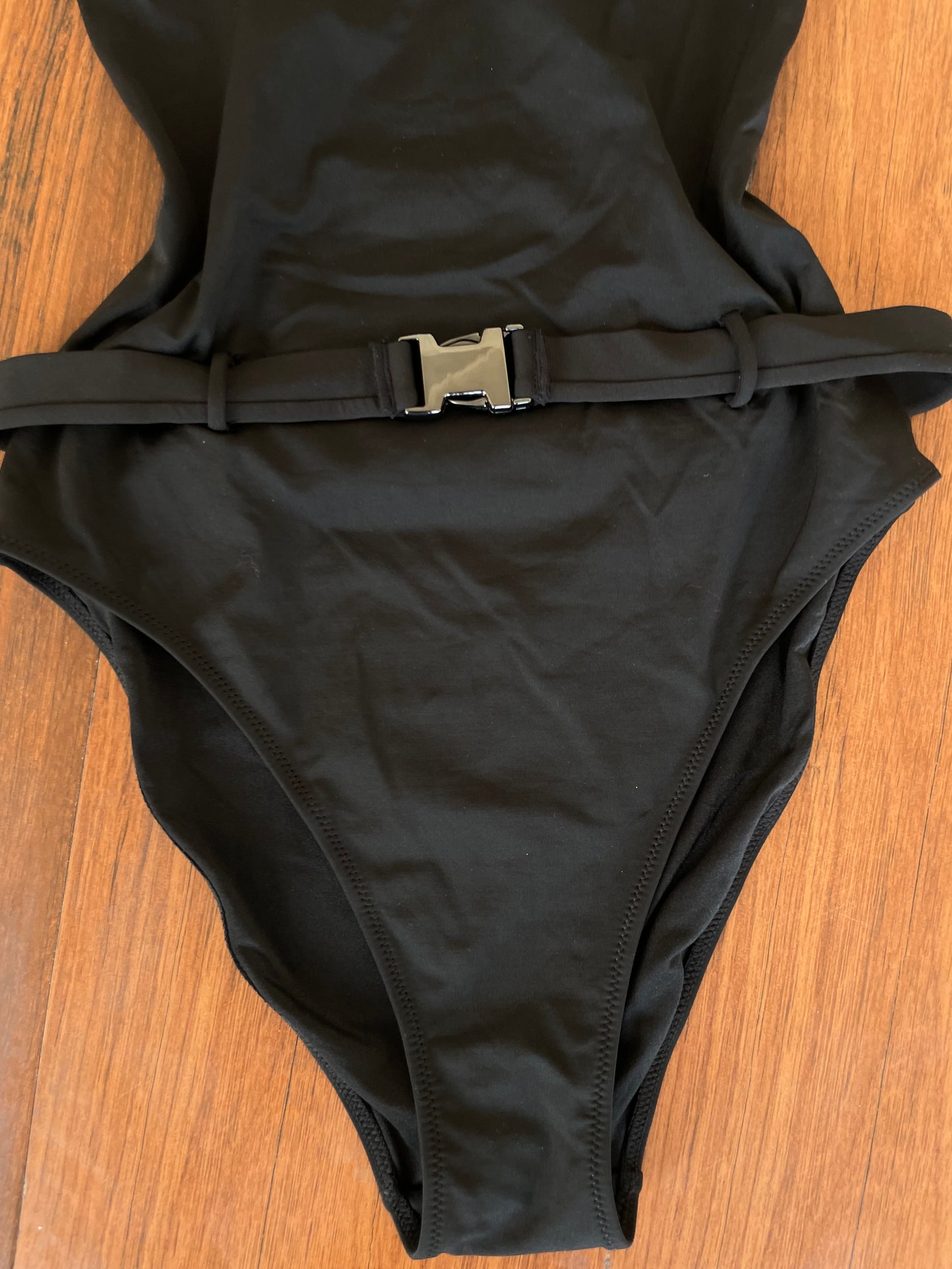Monokini-Bust 28 to 30