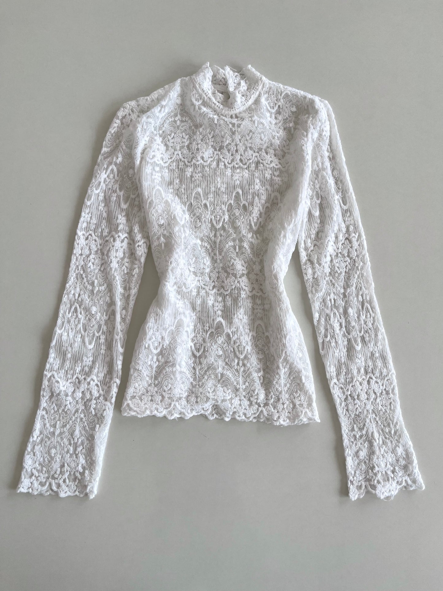 Victoria’s Lace Top-Bust 34