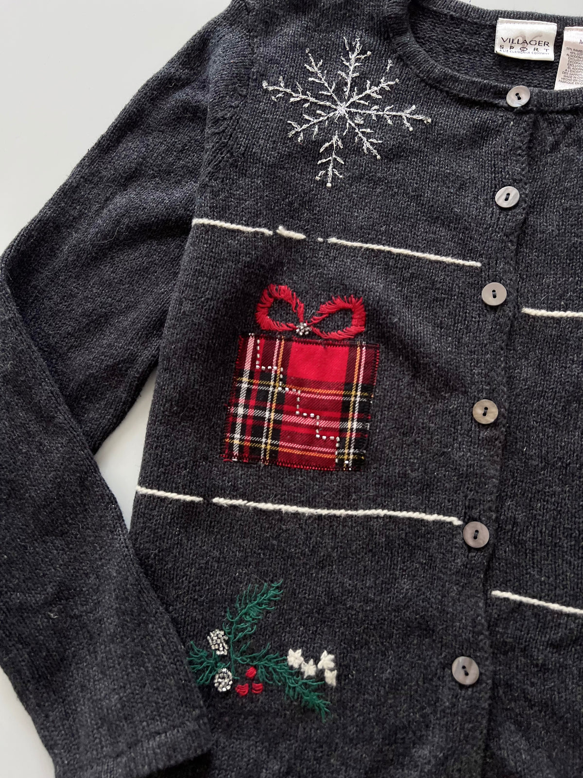 Villager Sport Christmas Sweater-Bust 42
