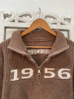 Load image into Gallery viewer, Chunky Sweater-Bust 40
