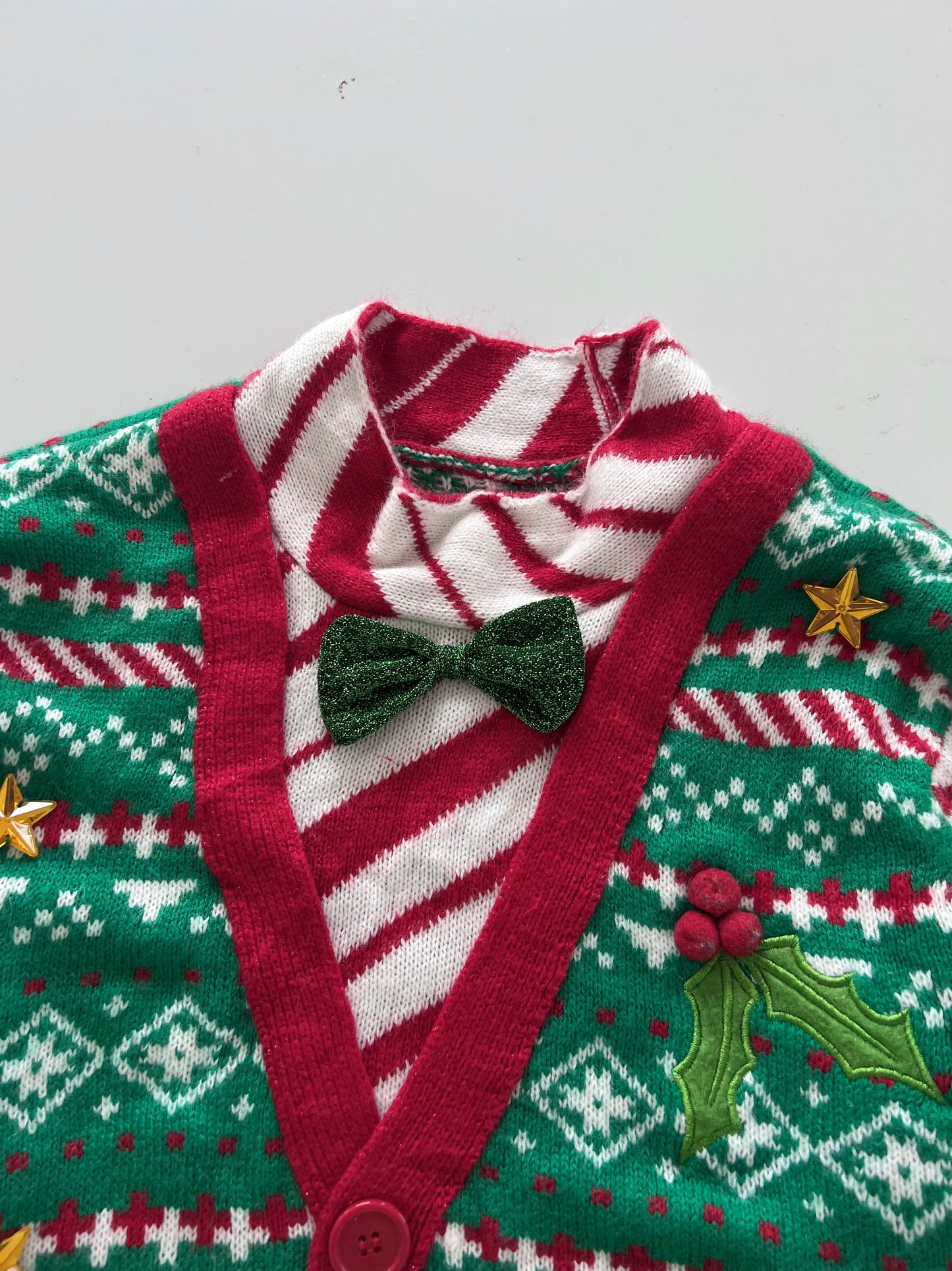 Embroidered Christmas Sweater-Bust 40