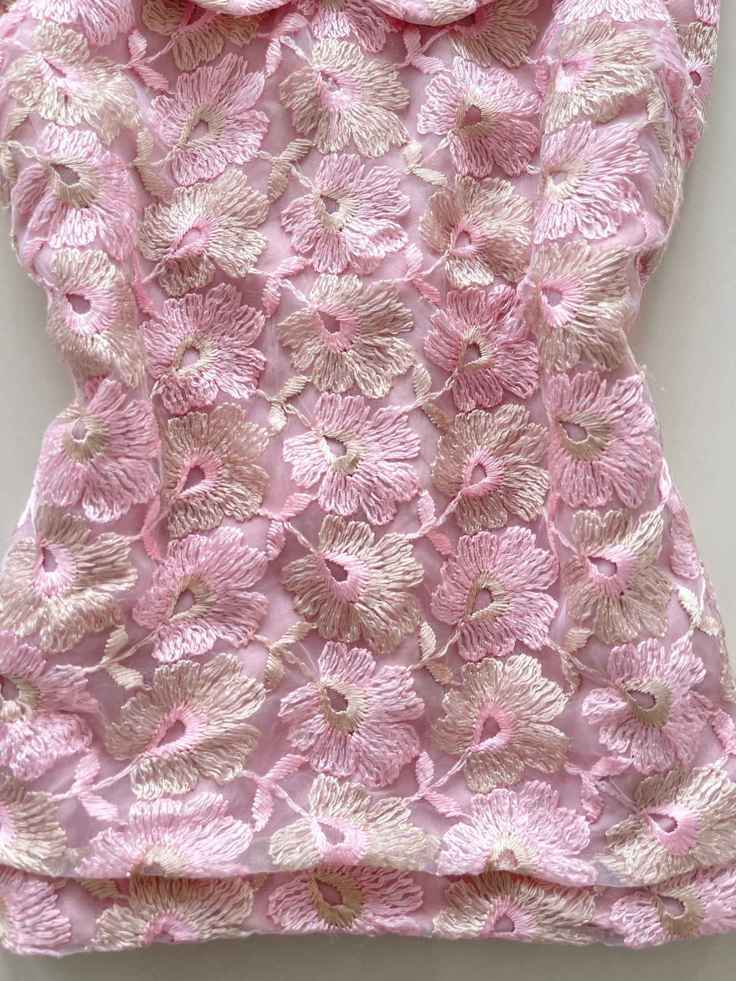 Vintage Embroidered Top-Bust 42