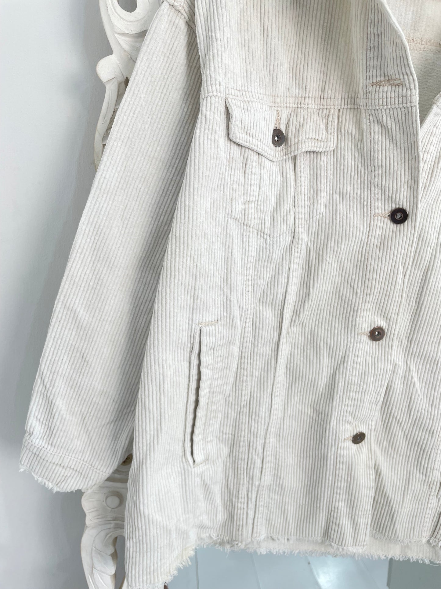 Zara Corduroy Shacket-Bust 50 (tagged XS)