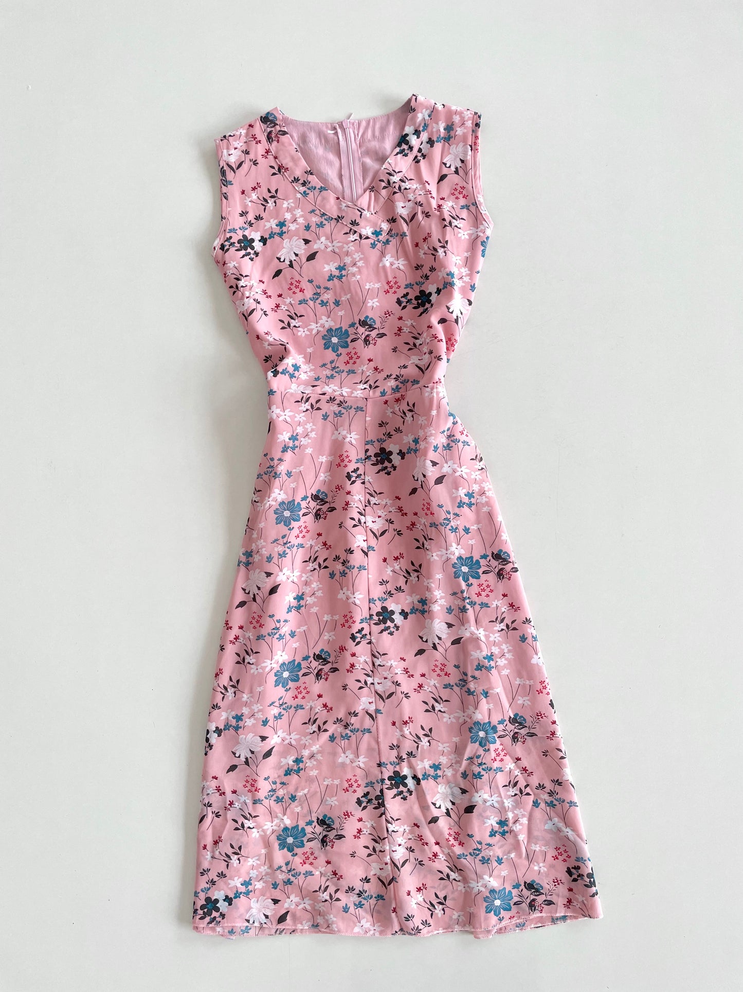 Floral Rose Dress-Bust 36