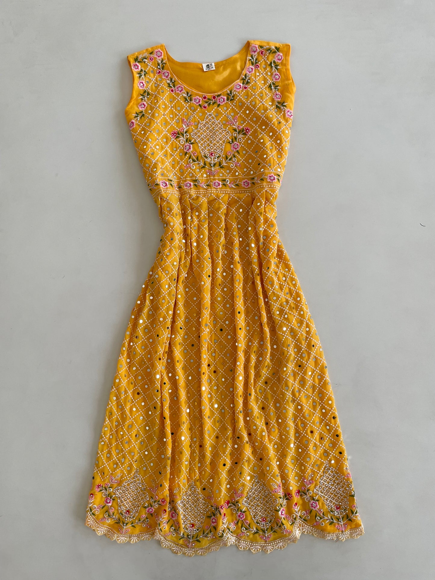 Embroidered Kurta-Bust 36