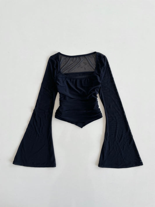 Dramatic Sleeve Top-Bust 30 to 32