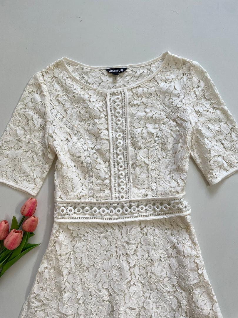 ZIMMUR WHITE LACE DRESS - BUST 32