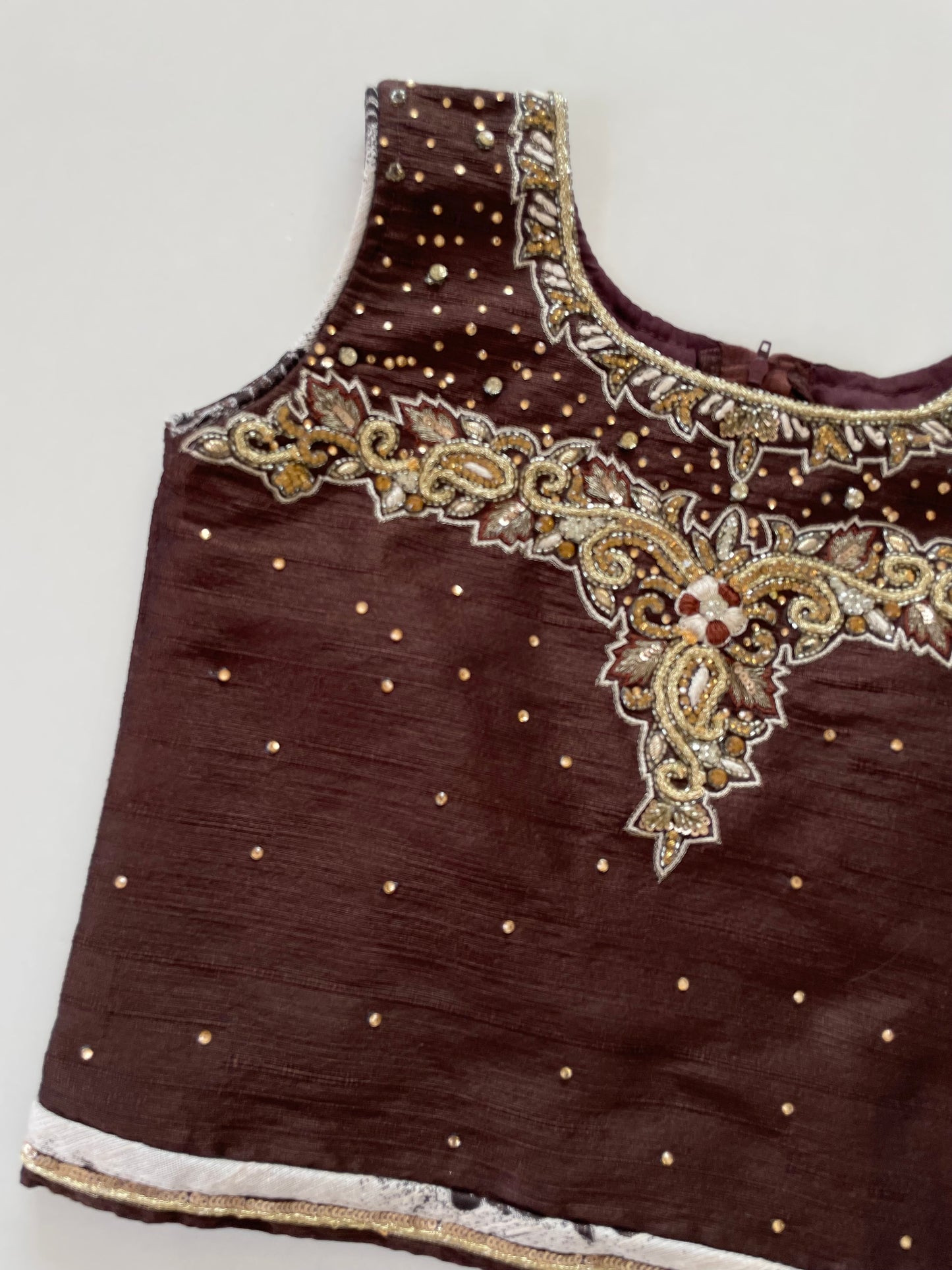 Desi Top-Bust 32