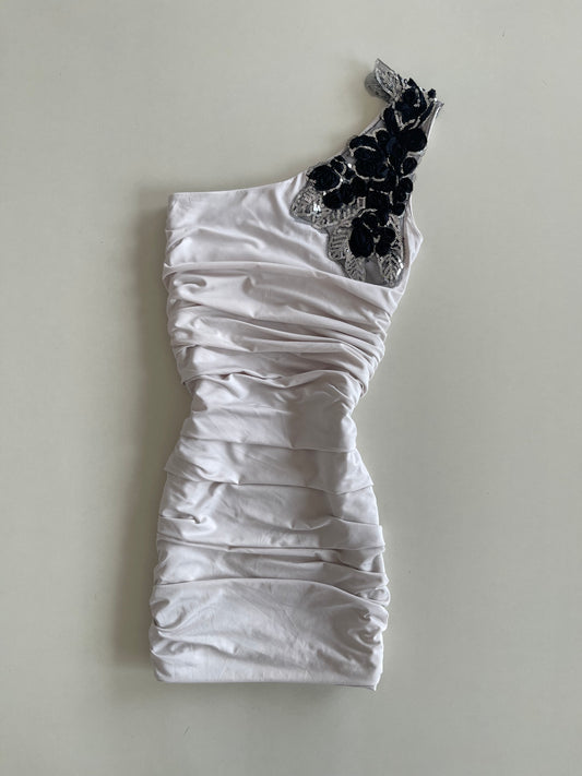 Eua & Lola Dress-Bust 32 to 34