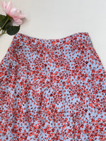 Load image into Gallery viewer, H&amp;M Skirt-Waist 28