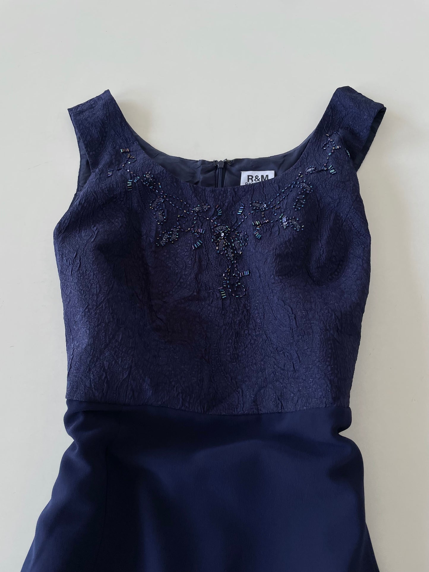 Richards Embroidered Dress-Bust 46