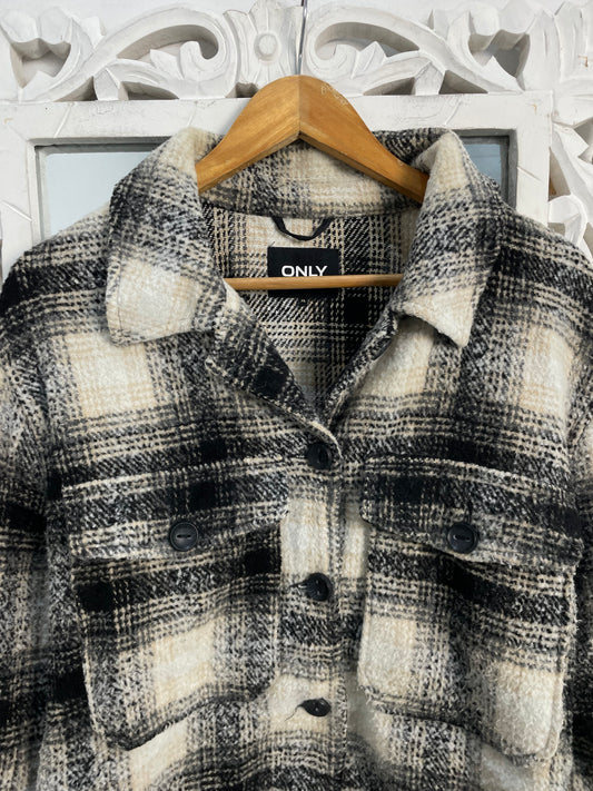 Only Super Duper Thick Shacket-Chest 46