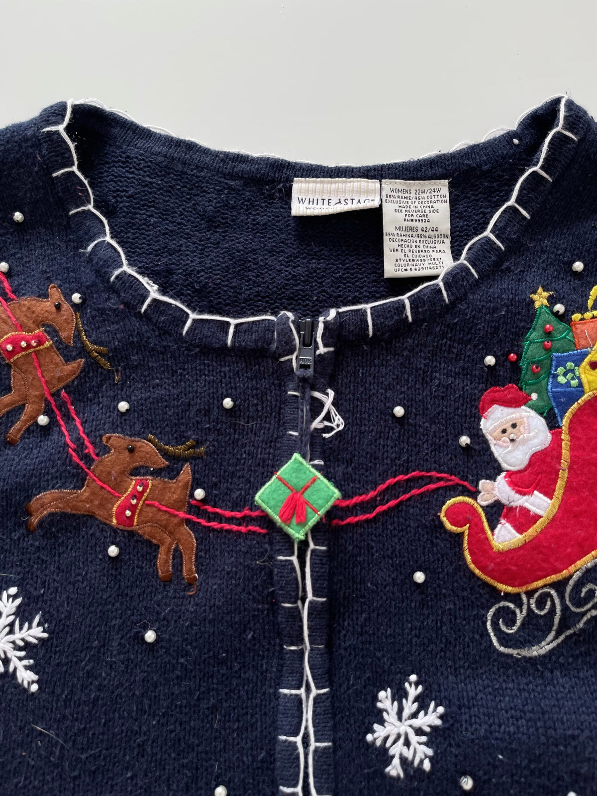 White Stag Embroidered Christmas Vest Sweater-Bust 56