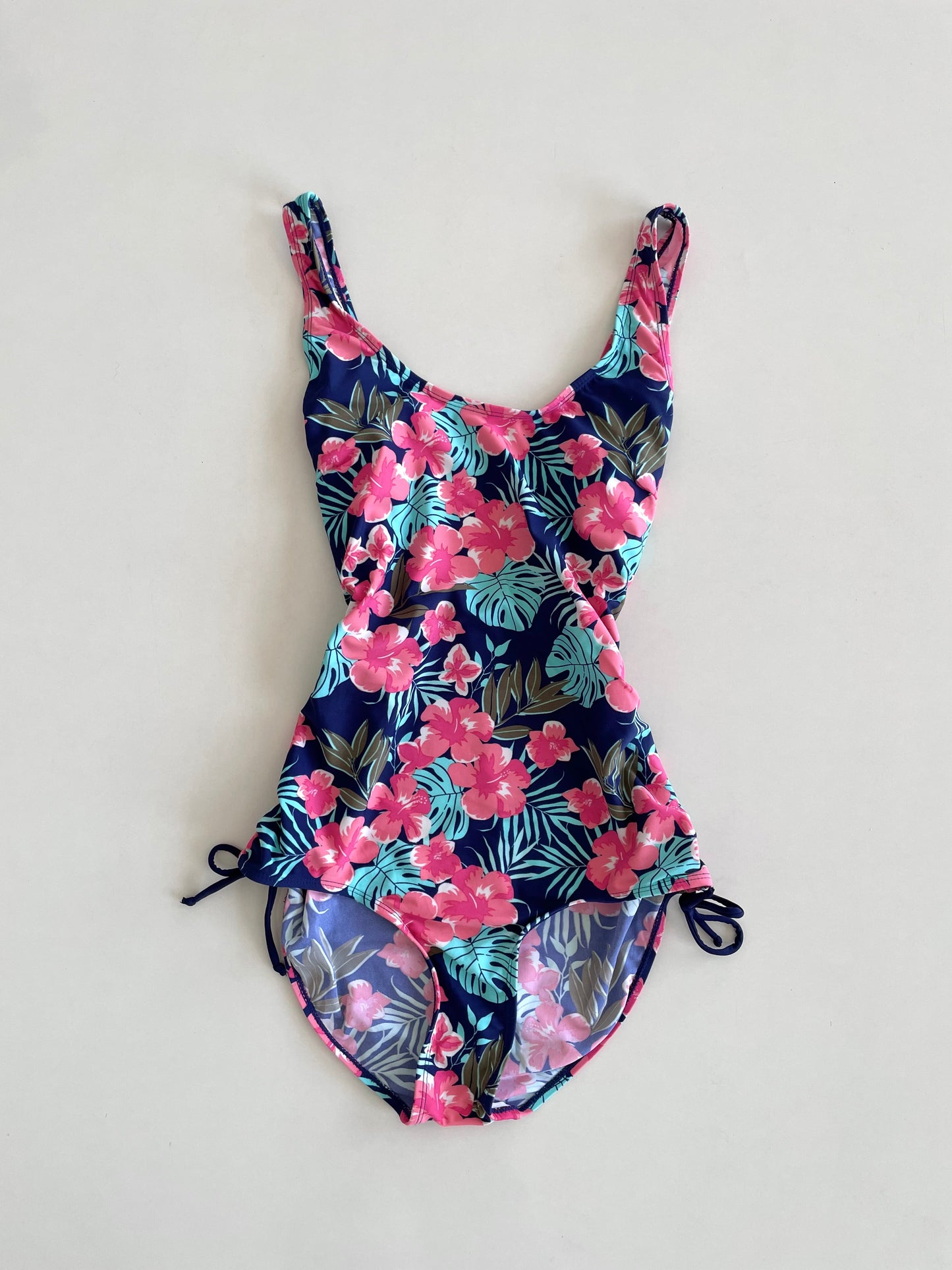Monokini-Bust 38 to 40