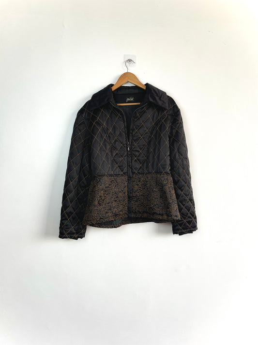 Jean Paul Embroidered Jacket-Chest 40