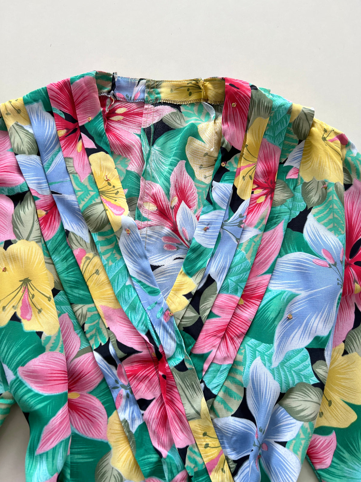 Vintage Top-Bust 40
