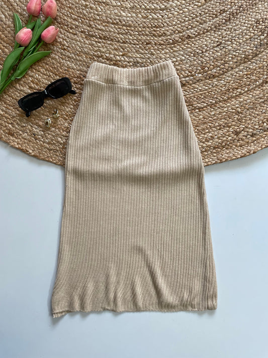 BEIGE RIBBED SKIRT - WAIST 28 to 32