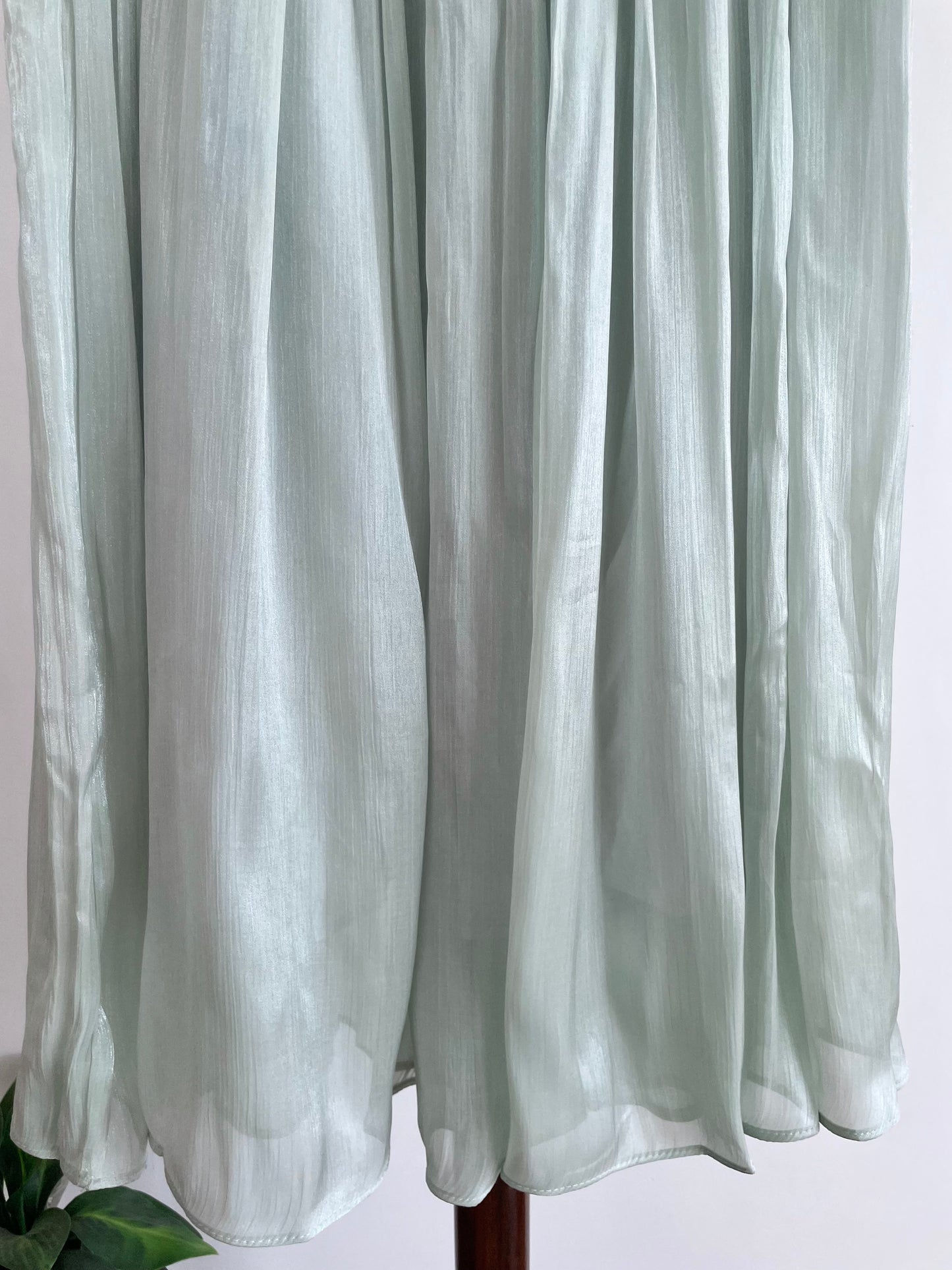 Metallic Organza New Tagged Skirt-Waist 26 to 32