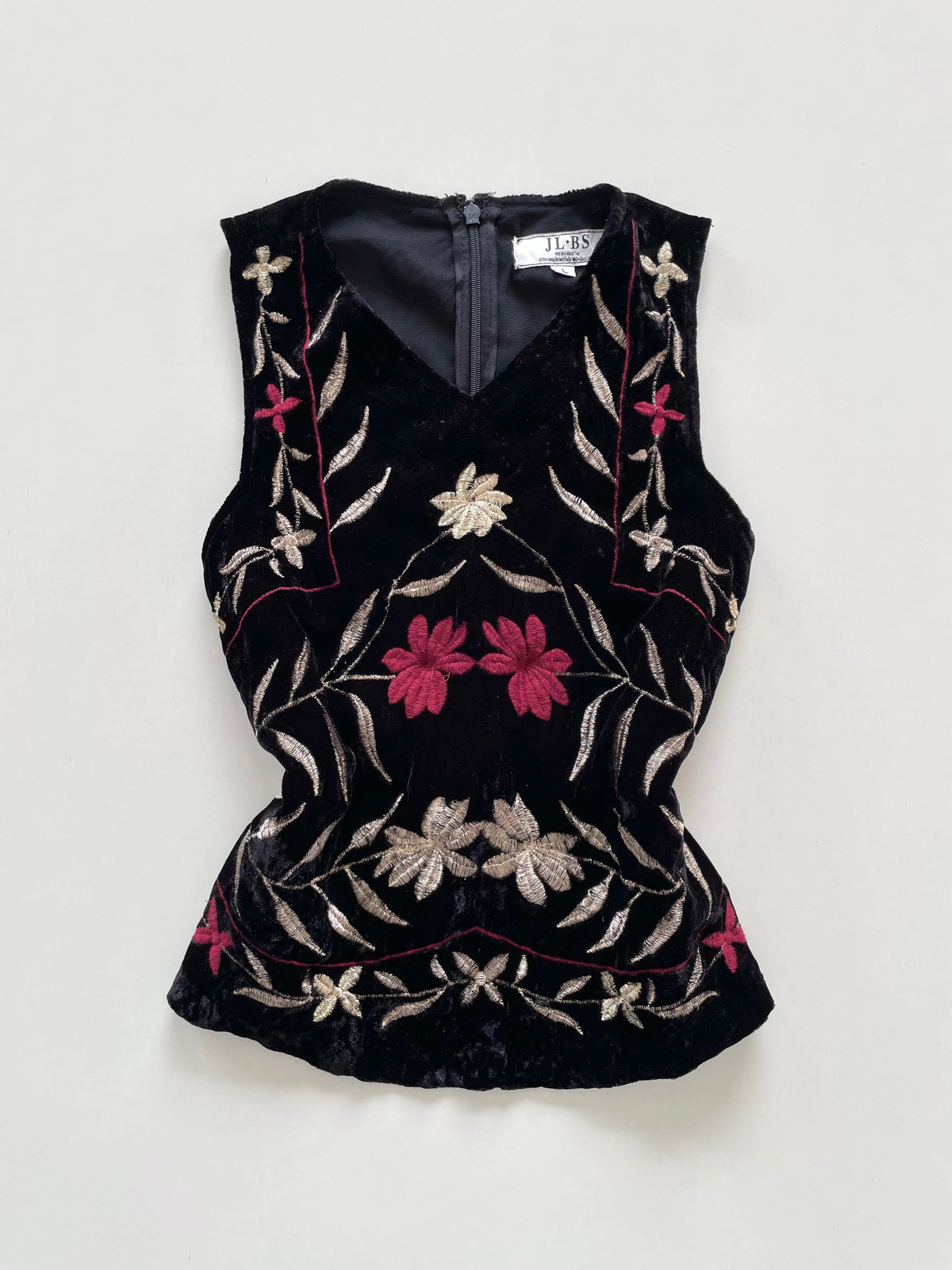 Jl.Bs Embroidered Vintage Chenille Top-Bust 32