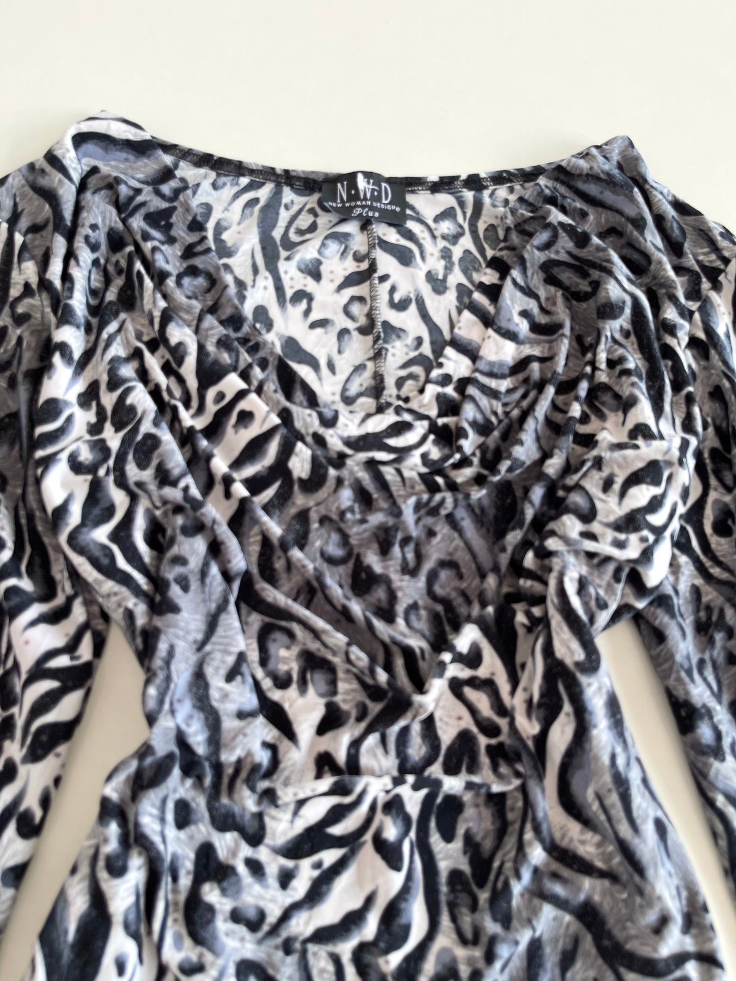 New Women Design Top-Bust  54 to 56