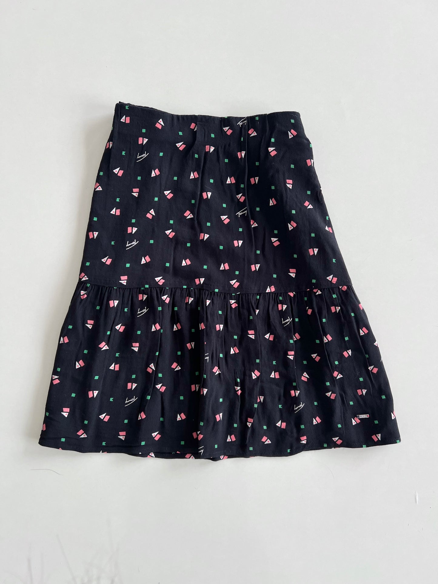 Tommy Hilfiger Vintage Skirt-Waist 32 to 36