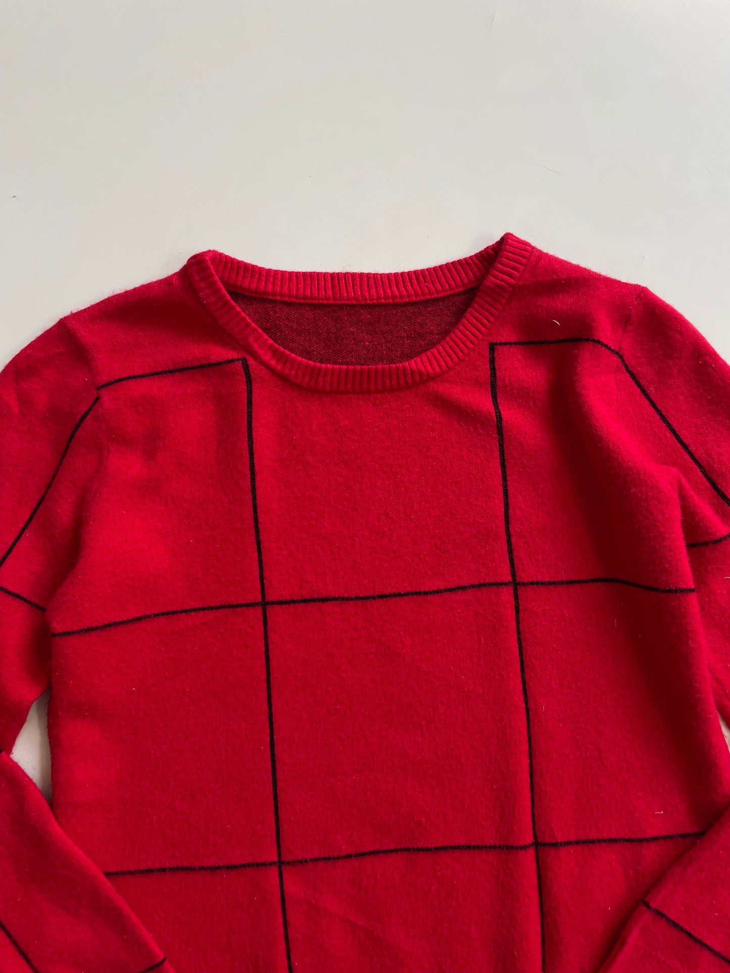 CHERRY RED SWEATER BUST- 32 to 36