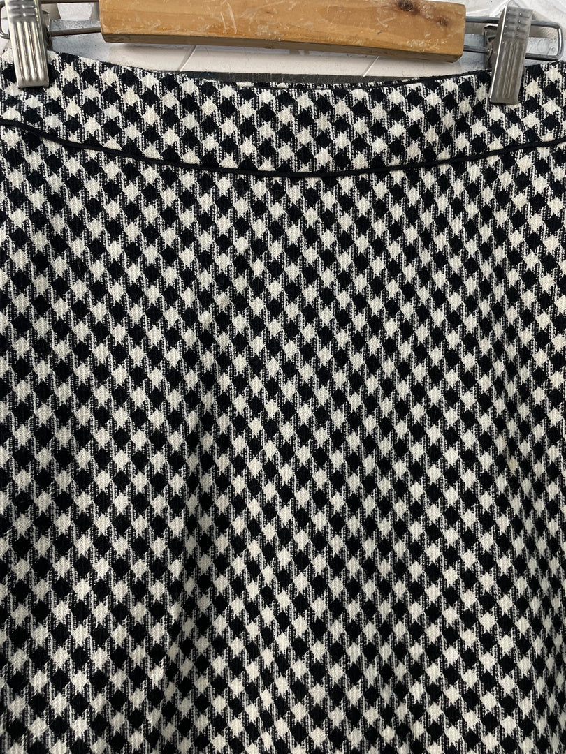 Crocodile Tweed Skirt-Waist 30