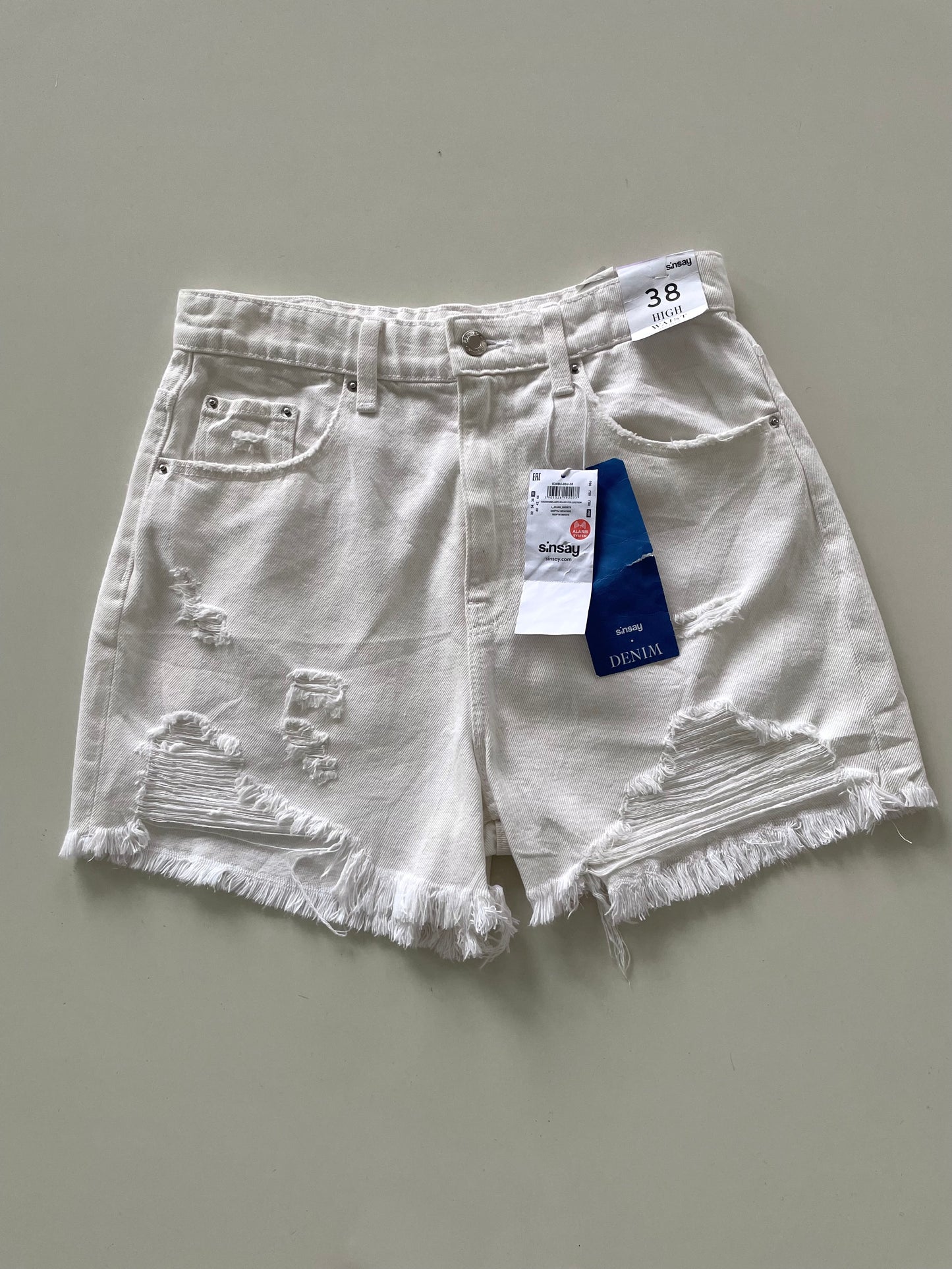 Sinsay New Tagged Shorts-Waist 30