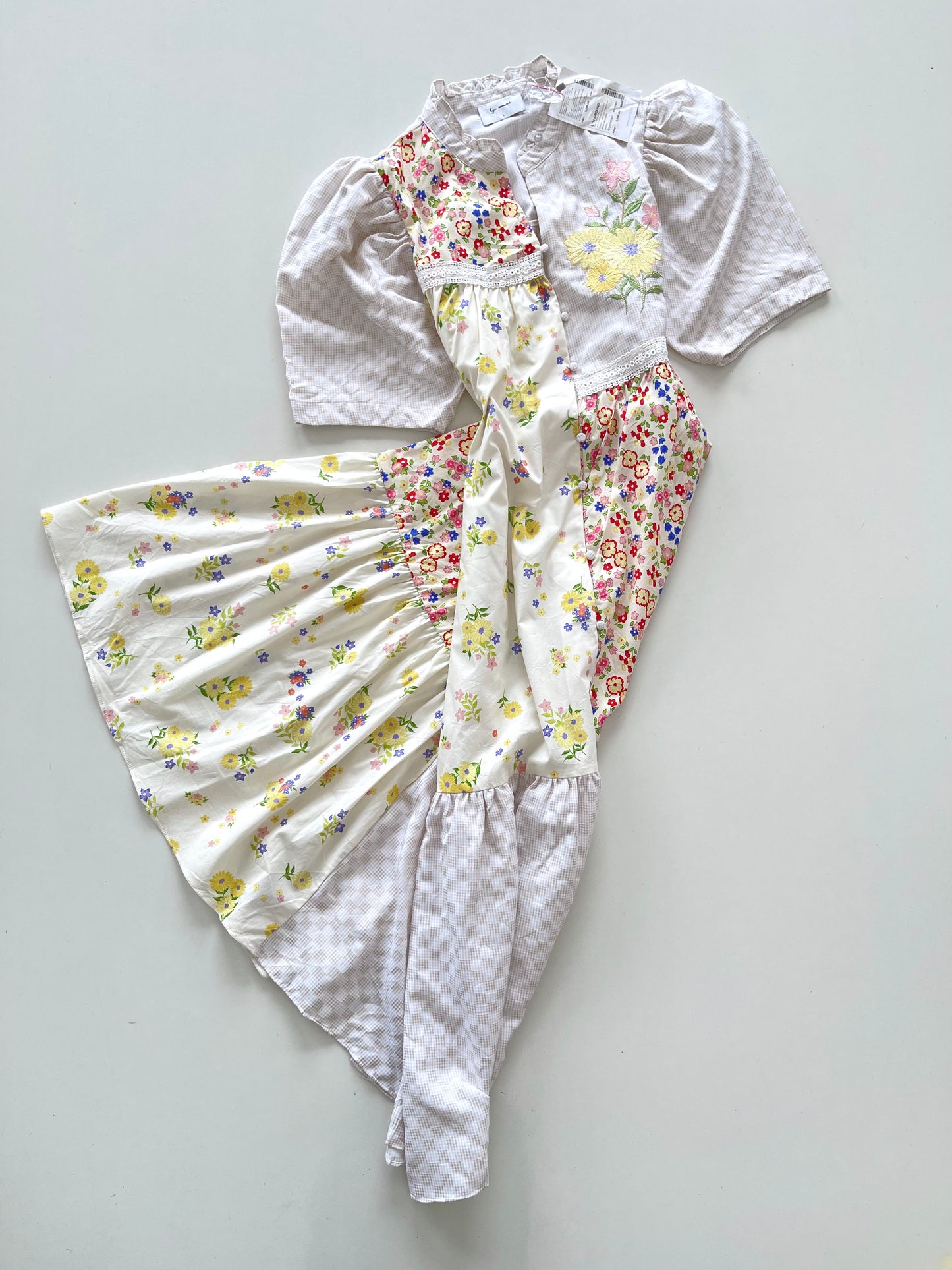 Lyn Around New Tagged Dress-Bust 40