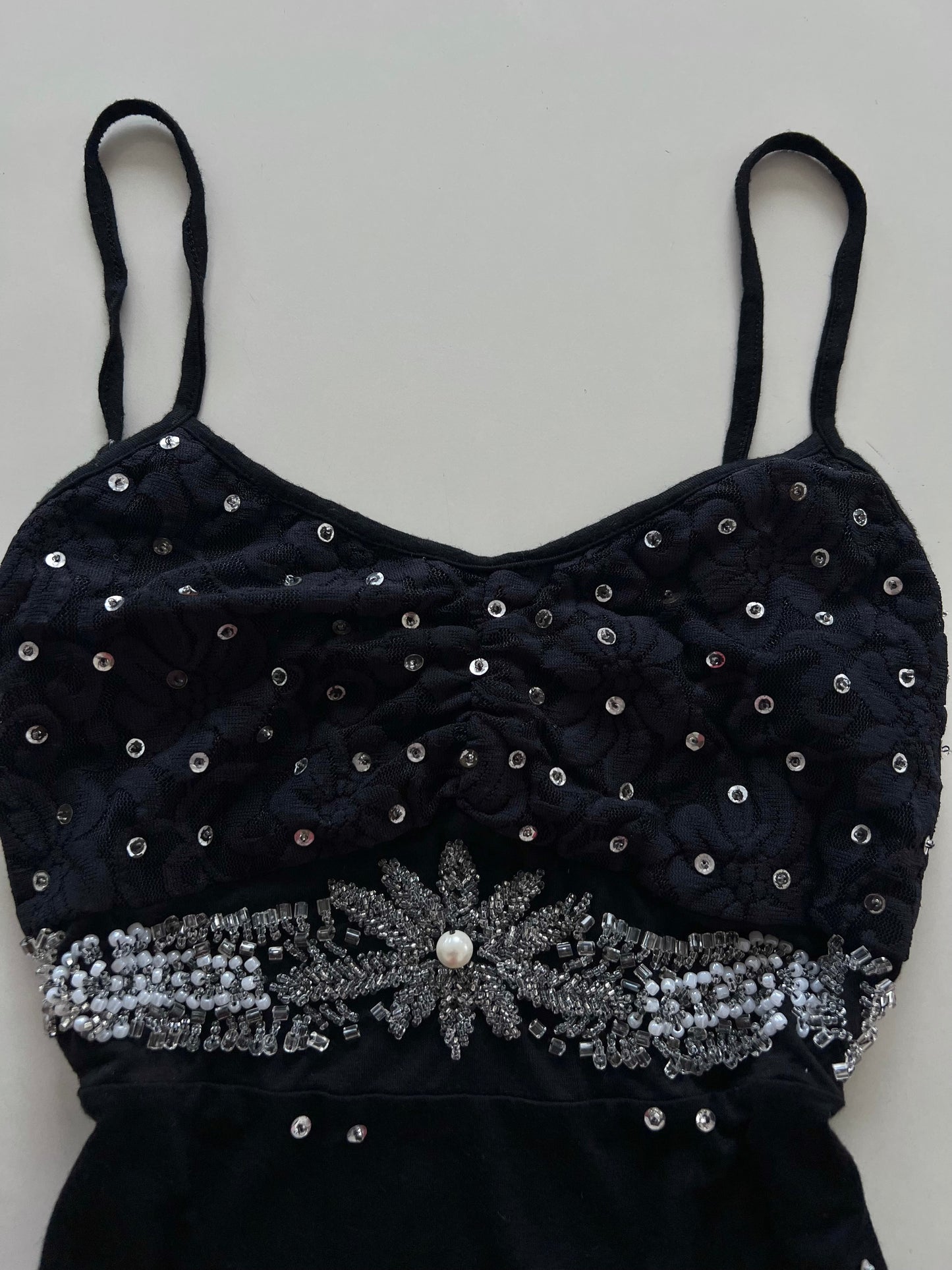 Vintage Embroidered Top-Bust 30 to 32