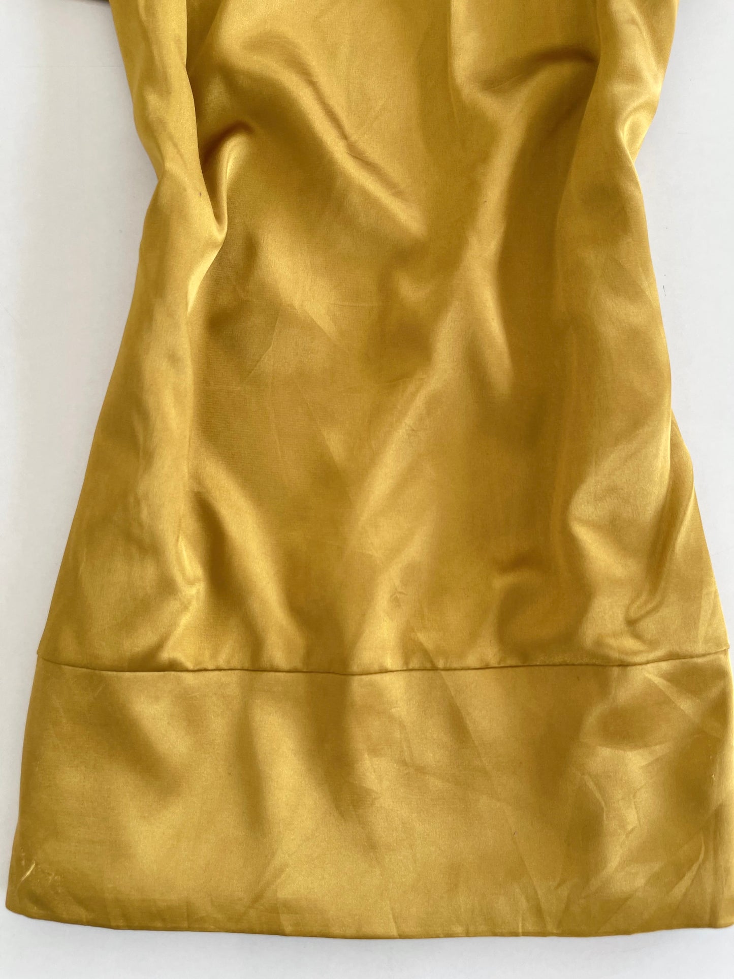 Le Chateau Satin Top-Bust 42