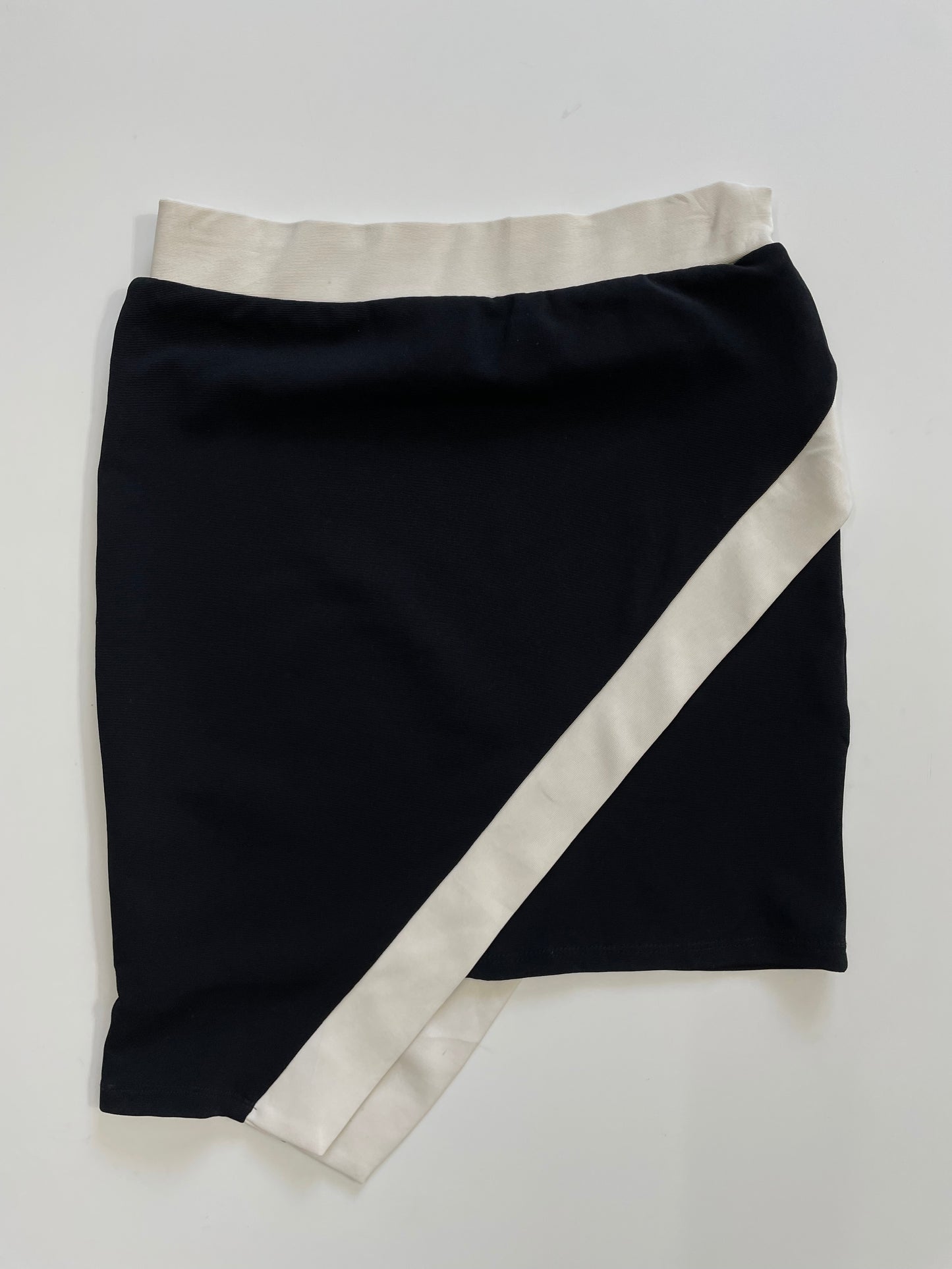 Tally Weijl Skirt-Waist 26 to 28