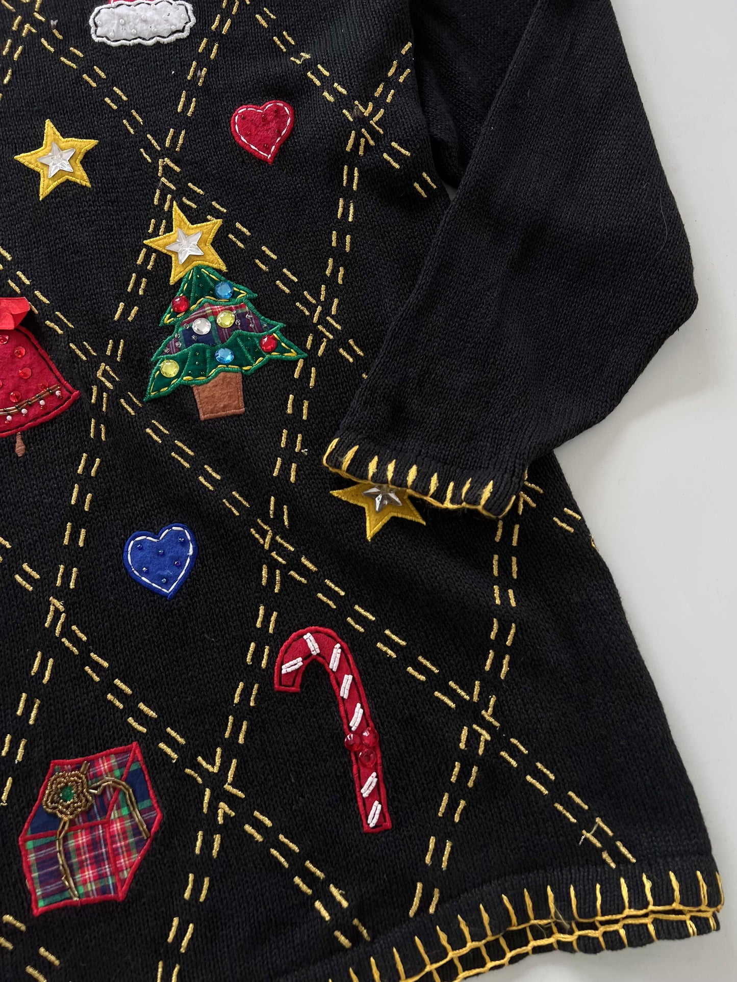 Victoria Harbour Christmas Sweater-Bust 46