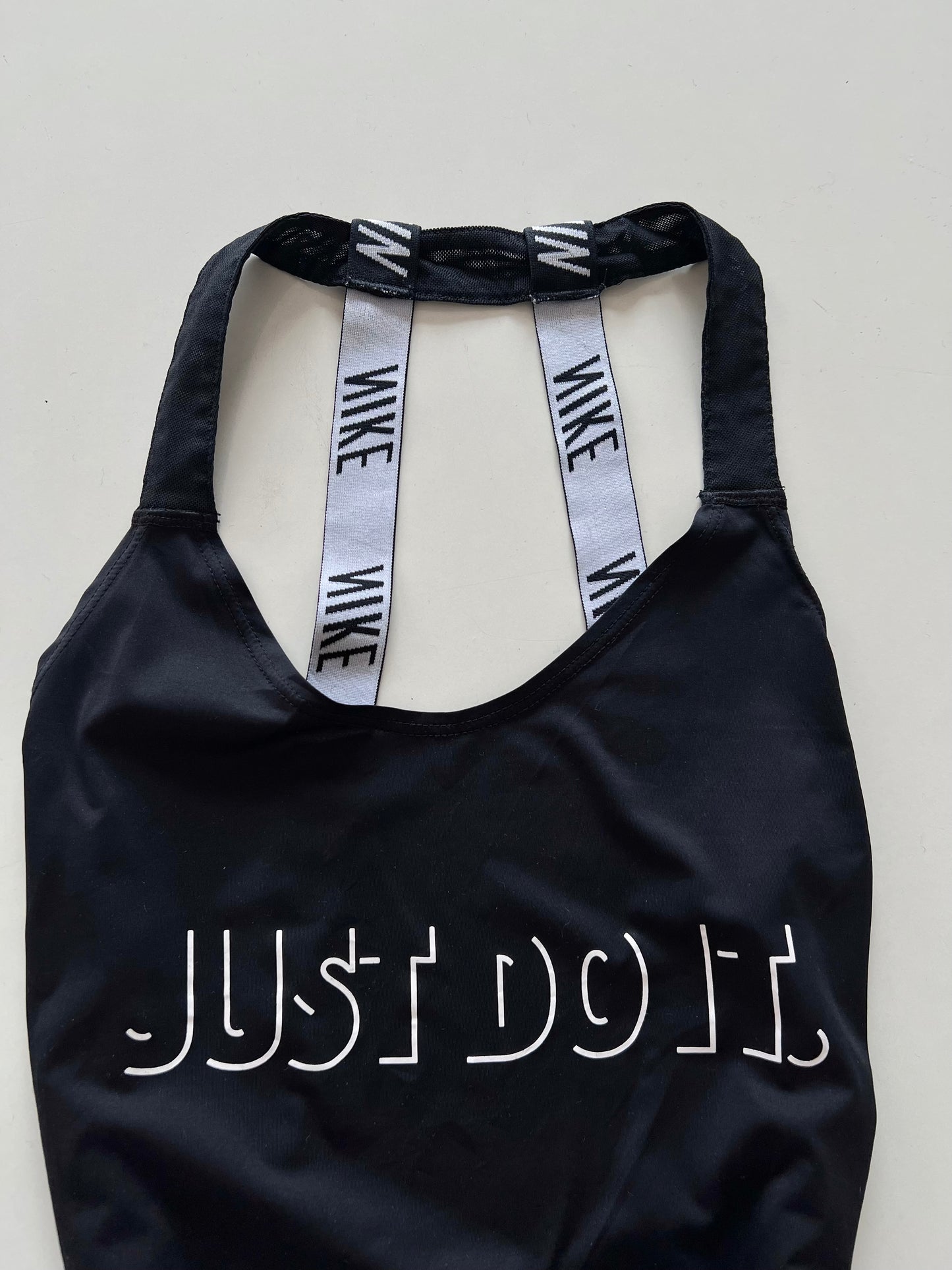 Nike Activewear-Bust 38