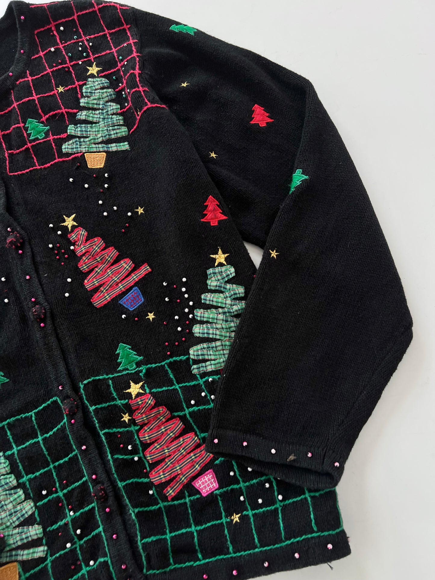 Studio Christmas Sweater-Bust 52