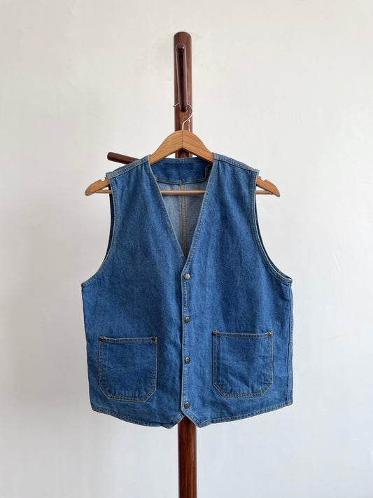 Denim Vest-Bust 40