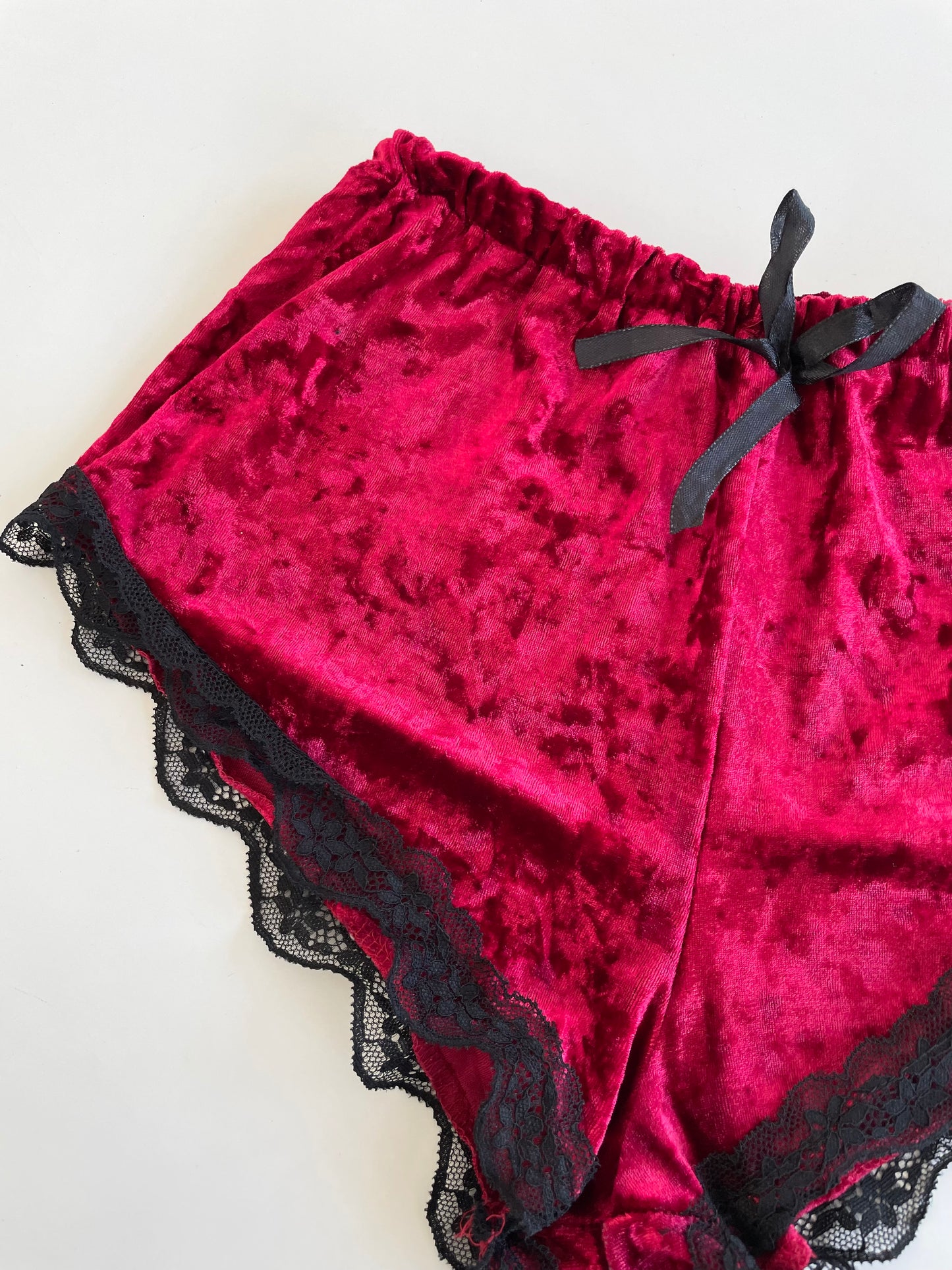 Chenille Lace Shorts-Waist 26 to 28