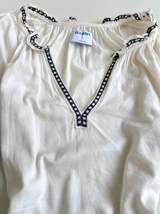 Old Navy Embroidered Top-Bust 46