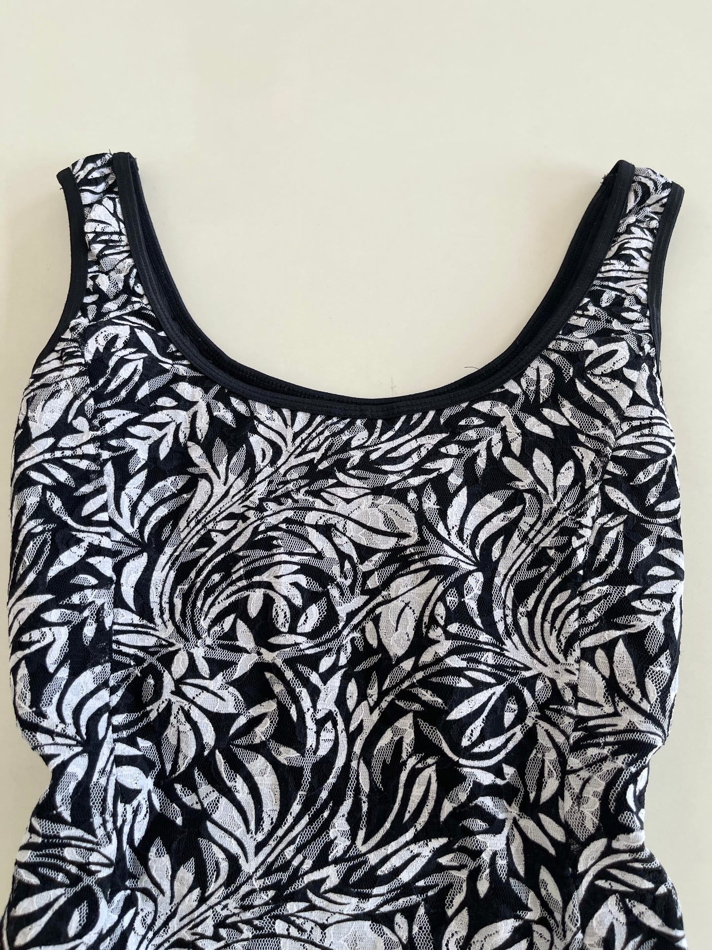 Vintage Top-Bust 32 to 34