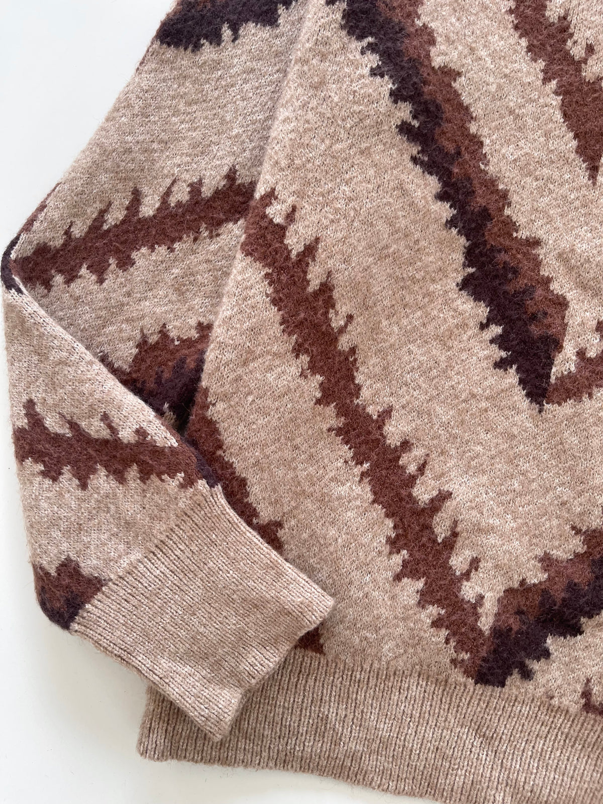 Chunky Pinterest Sweater-Bust 40