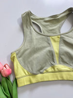 Load image into Gallery viewer, TCM TWO TONE SPORTS BRA - BUST 32 TO 34
