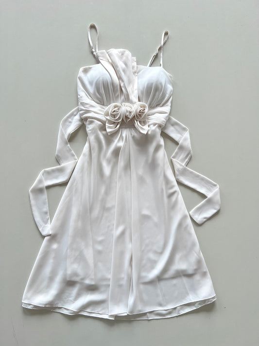 Rosie Vintage White Dress-Bust 32 to 34